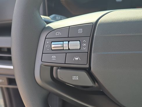 New 2025 Kia K4 LXS image 32