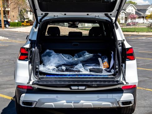 New 2026 BMW X5 xDrive50e image 26