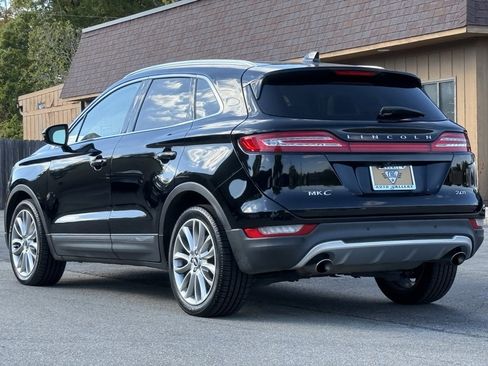 Used 2018 Lincoln MKC Reserve w/ Lincoln MKC Climate Package image 3