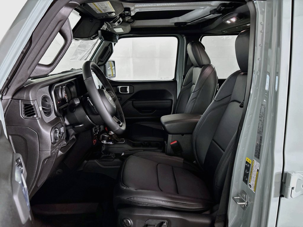 New 2027 Jeep Wrangler Unlimited Rubicon 392 AWD/4WD image 11