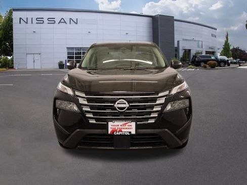 New 2026 Nissan Rogue S image 6