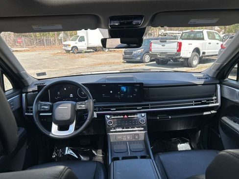 Used 2024 Hyundai Santa Fe Limited image 29
