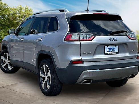 Used 2020 Jeep Cherokee Limited AWD/4WD image 12
