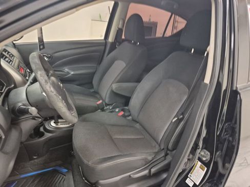Used 2017 Nissan Versa SV image 20
