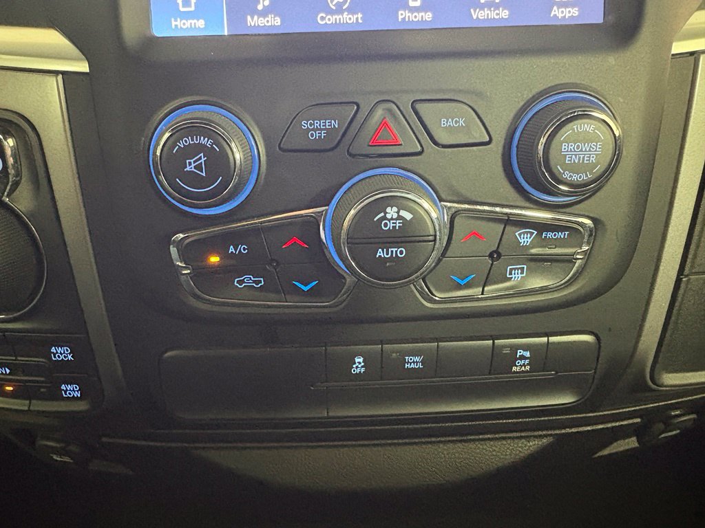 Used 2022 RAM 1500 Warlock AWD/4WD image 26