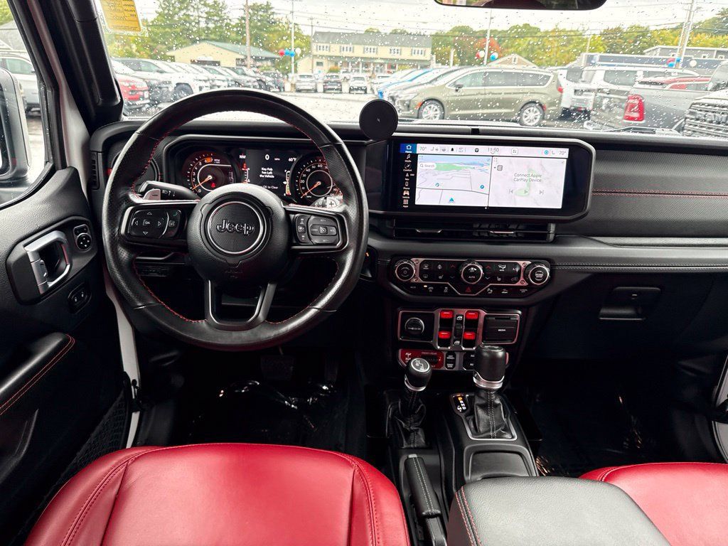 Used 2024 Jeep Wrangler Unlimited Rubicon 392 AWD/4WD image 19