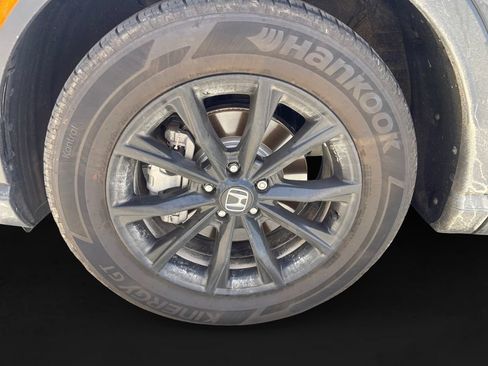 Used 2025 Honda CR-V Sport image 9