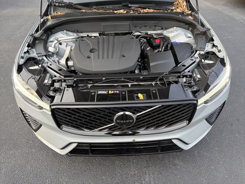 Used 2026 Volvo XC60 B5 Ultra w/ Protection Package Premier image 36