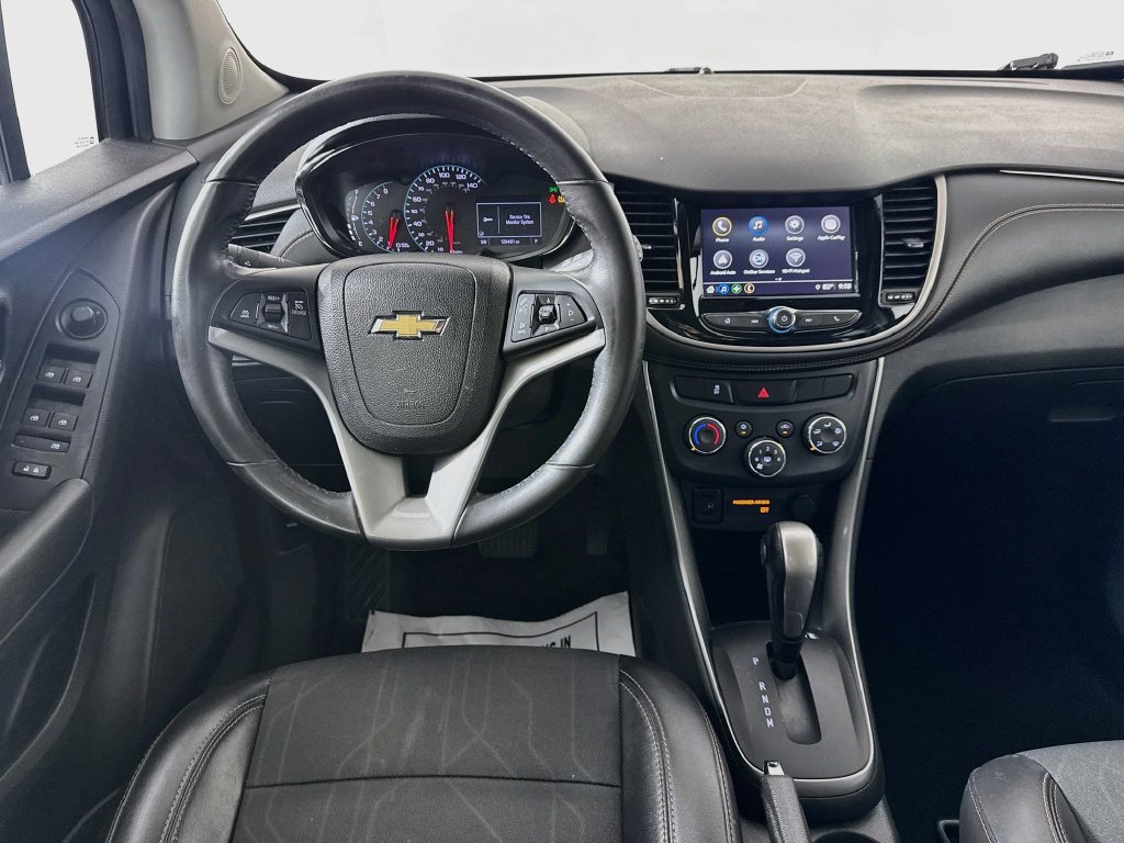 Used 2018 Chevrolet Trax LT w/ LT Convenience Package FWD image 26