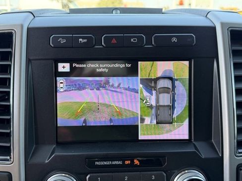 Used 2019 Ford F150 Lariat w/ Equipment Group 502A Luxury image 18