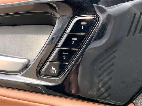 Certified 2025 Acura MDX w/Technology Package image 33