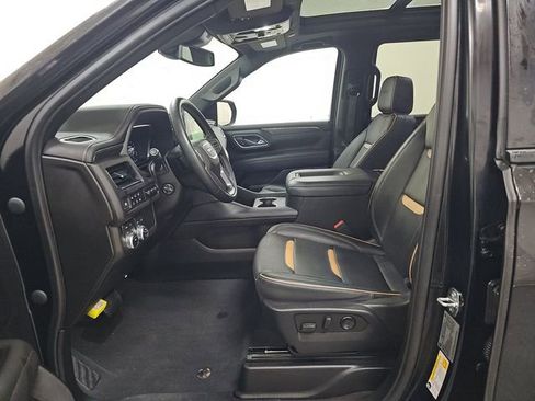 Used 2023 GMC Yukon AT4 image 11