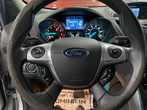 Used 2014 Ford Escape SE FWD image 9