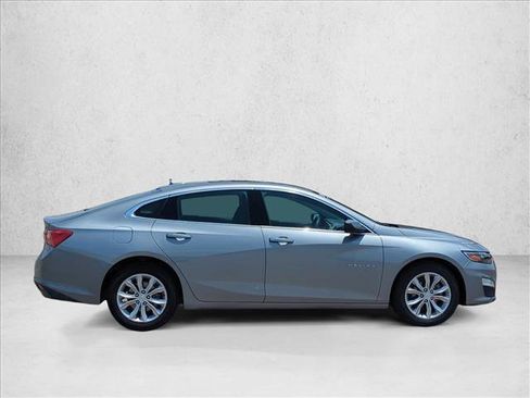 Used 2024 Chevrolet Malibu LT FWD image 4