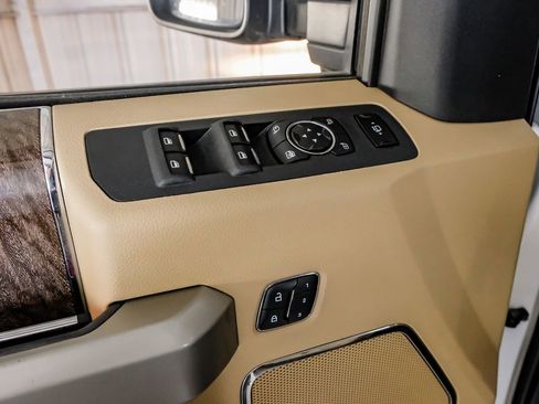 Used 2017 Ford F350 Lariat w/ Lariat Ultimate Package image 44