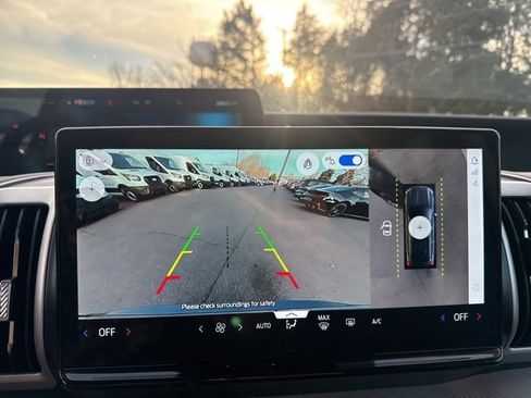 Used 2025 Ford Expedition Max Active image 14