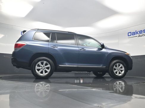 Used 2013 Toyota Highlander SE AWD/4WD image 45