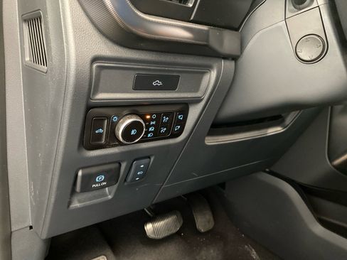 Used 2026 Ford F150 Platinum w/ Equipment Group 702A High AWD/4WD image 18