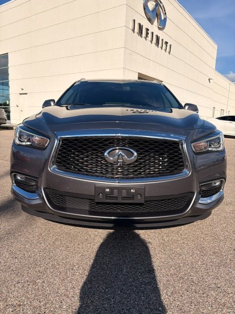 Used 2019 INFINITI QX60 Luxe AWD/4WD image 2