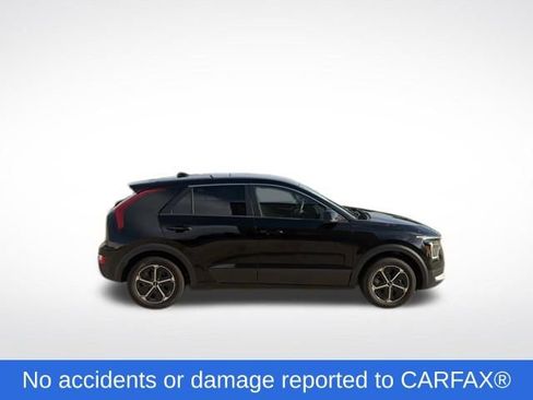 Used 2023 Kia Niro LX FWD image 2