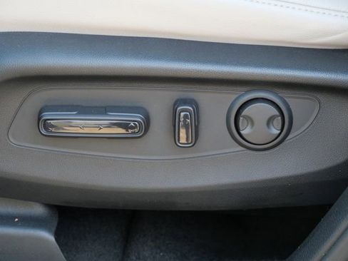 Used 2023 Honda CR-V EX-L image 12