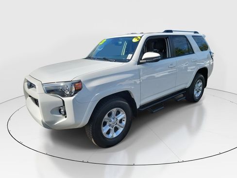 Used 2023 Toyota 4Runner SR5 Premium w/ Moonroof Package image 33