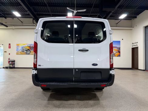 Used 2017 Ford Transit 150 XL image 6