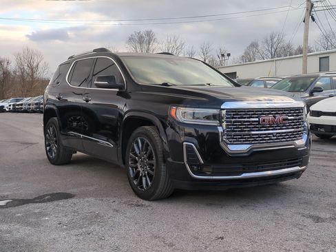 Used 2023 GMC Acadia Denali w/ Black Diamond Edition image 3