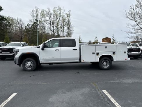New 2025 GMC Sierra 3500 Pro w/ Convenience Package image 4