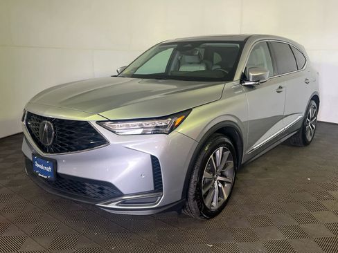 Used 2026 Acura MDX SH-AWD w/ Technology Package image 3