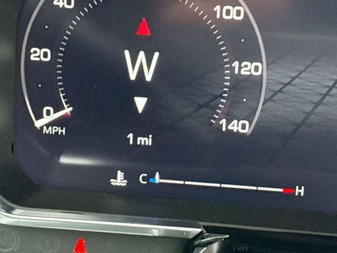 New 2026 GMC Sierra 1500 Elevation image 12