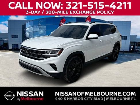 Used 2023 Volkswagen Atlas SE w/ Panoramic Sunroof Package FWD image 1