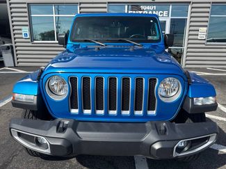 Used 2022 Jeep Wrangler Unlimited Sahara AWD/4WD video 2