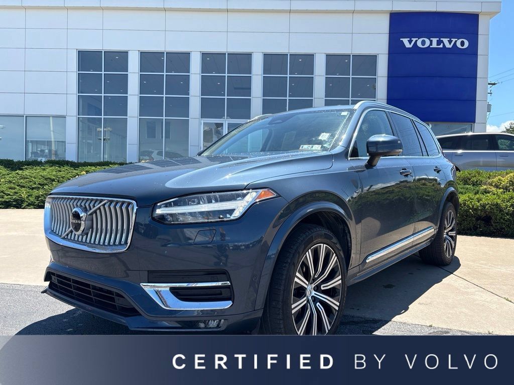 Certified 2023 Volvo XC90 B6 Plus AWD/4WD image 1