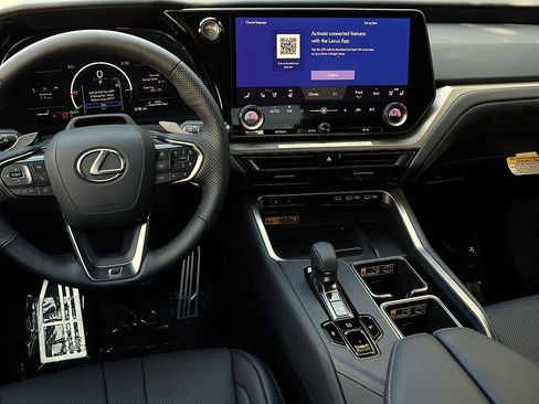 New 2026 Lexus TX 500h AWD image 19