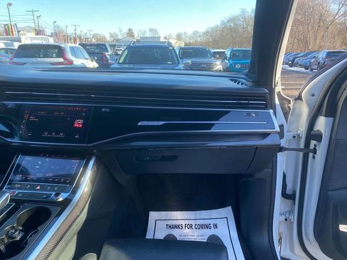 Used 2020 Audi SQ7 Premium Plus w/ S Executive Package image 27