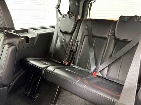 Used 2016 Ford Expedition EL Limited w/ Equipment Group 301A AWD/4WD image 26