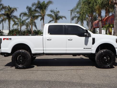 Used 2019 Ford F250 XLT w/ XLT Value Package AWD/4WD image 13