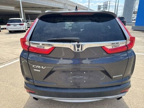 Used 2019 Honda CR-V Touring image 3