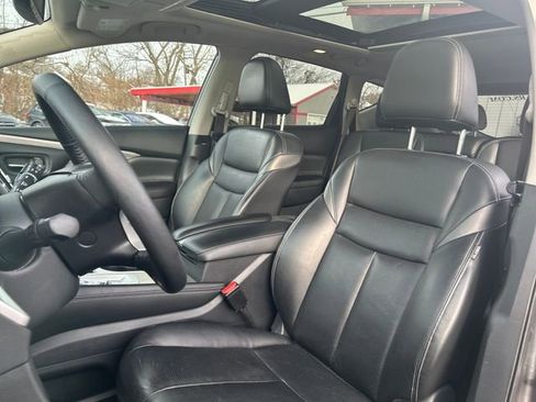 Used 2018 Nissan Murano SL w/ Moonroof Package image 10