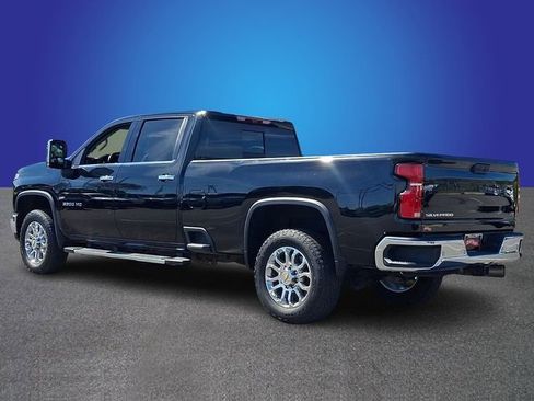 Used 2025 Chevrolet Silverado 3500 LTZ w/ LTZ Premium Package AWD/4WD image 6