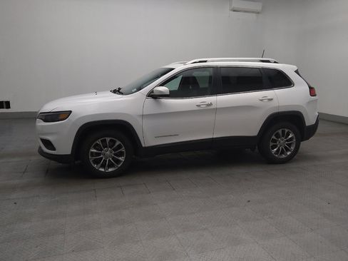 Used 2020 Jeep Cherokee Latitude Plus FWD image 2