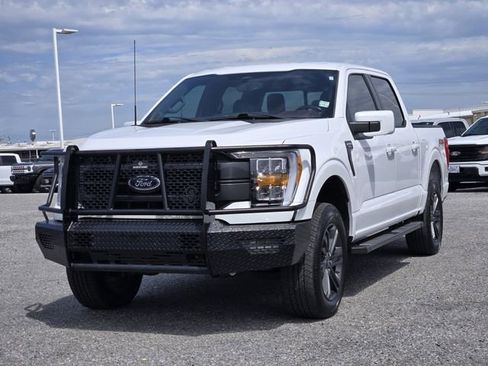 Used 2023 Ford F150 Lariat AWD/4WD image 3