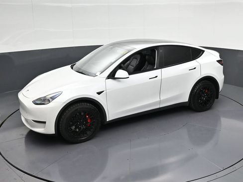 Used 2021 Tesla Model Y Performance AWD/4WD image 21