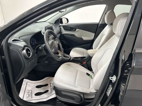 Used 2022 Hyundai Kona SEL AWD/4WD image 9