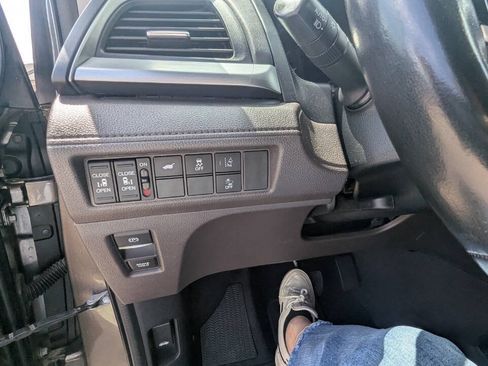 Used 2020 Honda Odyssey EX-L image 28