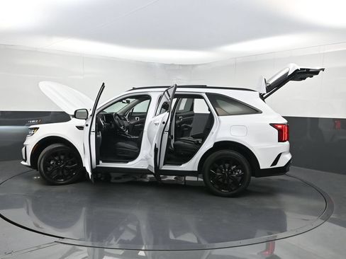 Used 2023 Kia Sorento SX FWD image 38