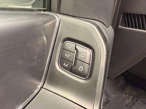 Used 2023 Ford F150 Lariat w/ Equipment Group 502A High image 25