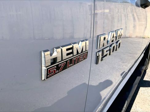 Used 2015 RAM 1500 Express RWD image 13