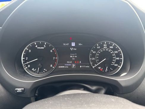 Used 2022 INFINITI QX55 Essential w/ Proactive Package AWD/4WD image 5